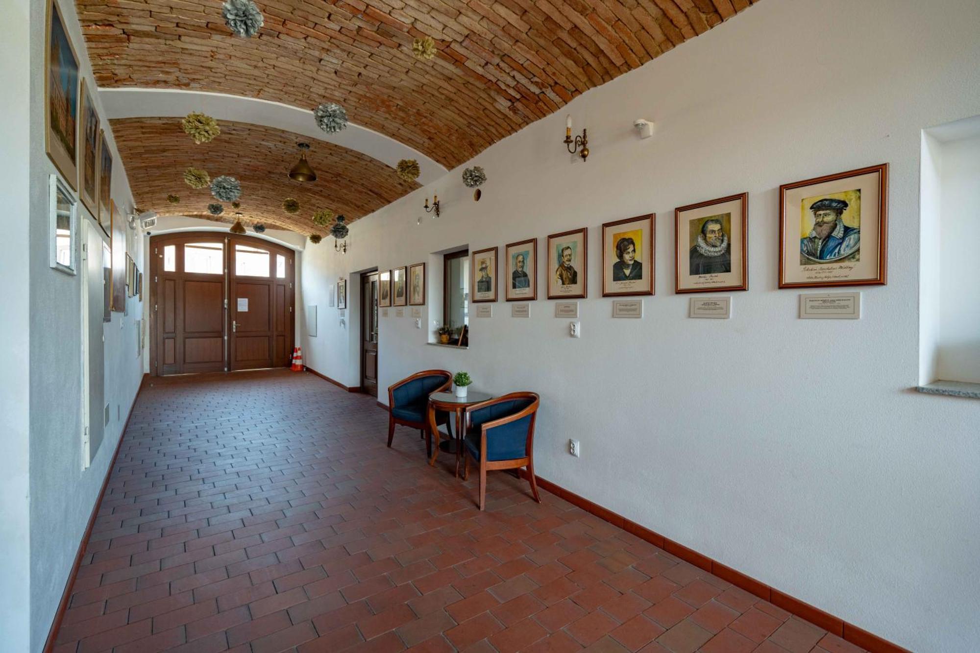 Hotel Volf Přeštice Exterior foto